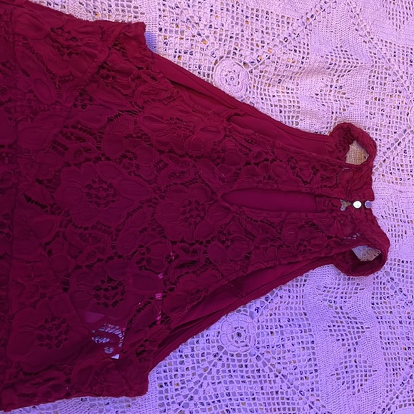 deep wine Abercrombie and Fitch halter neck dress - Picture 6 of 8